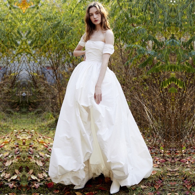 Vestido de Noiva Simples de Um - Photography Lighting avaliação e preço